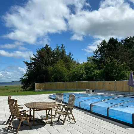 With Pool And Fjord Views On Lundo